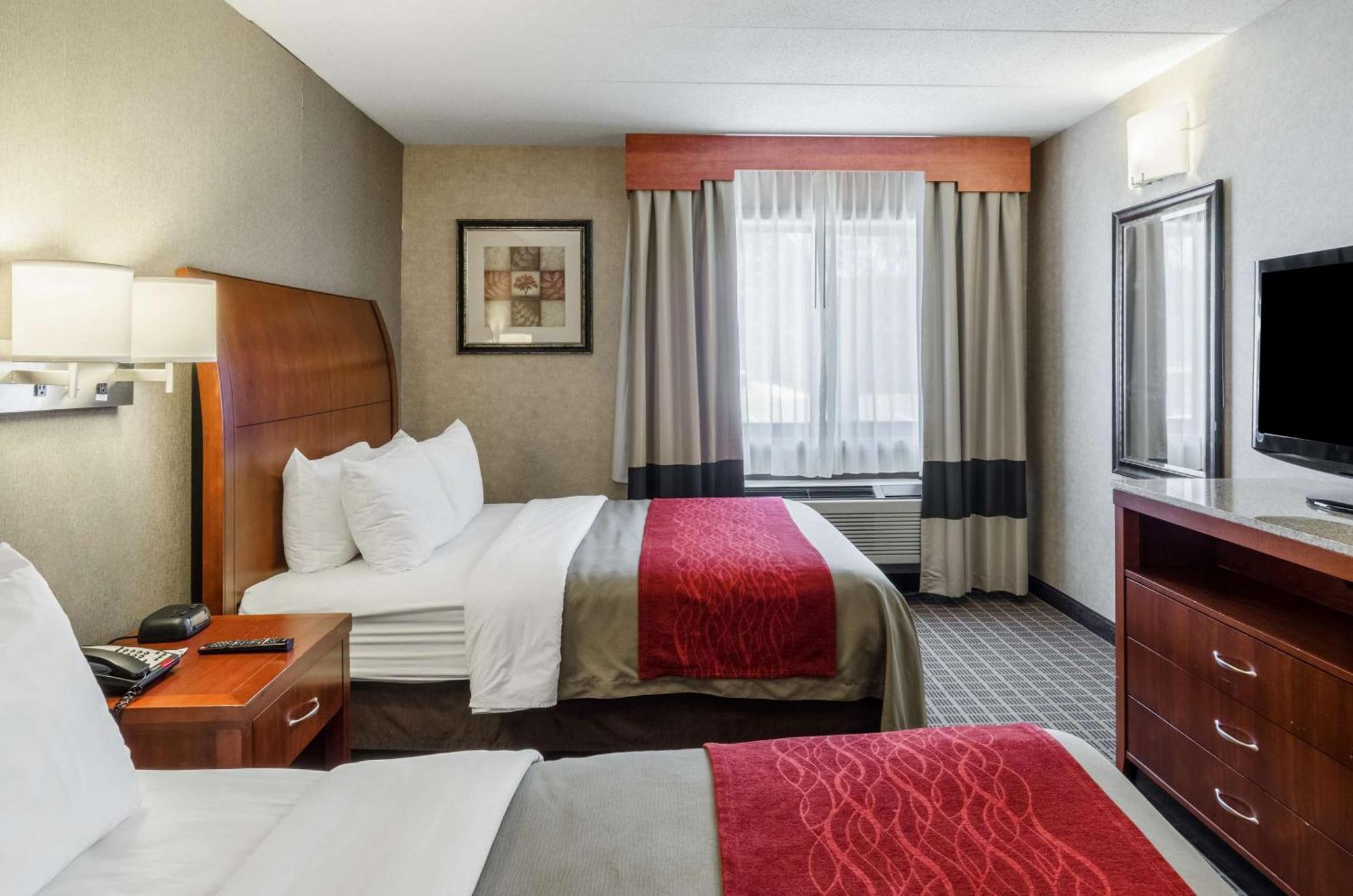 Hotel Comfort & West Springfield