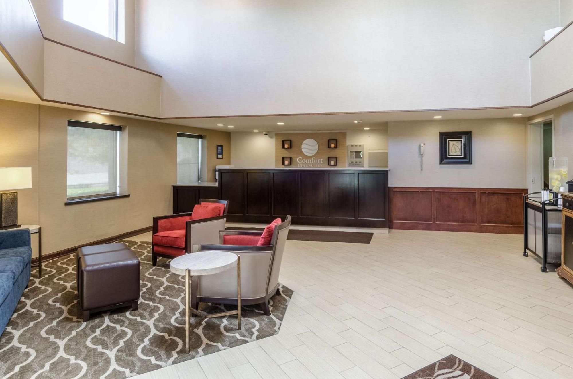 Hotel Comfort & 3*