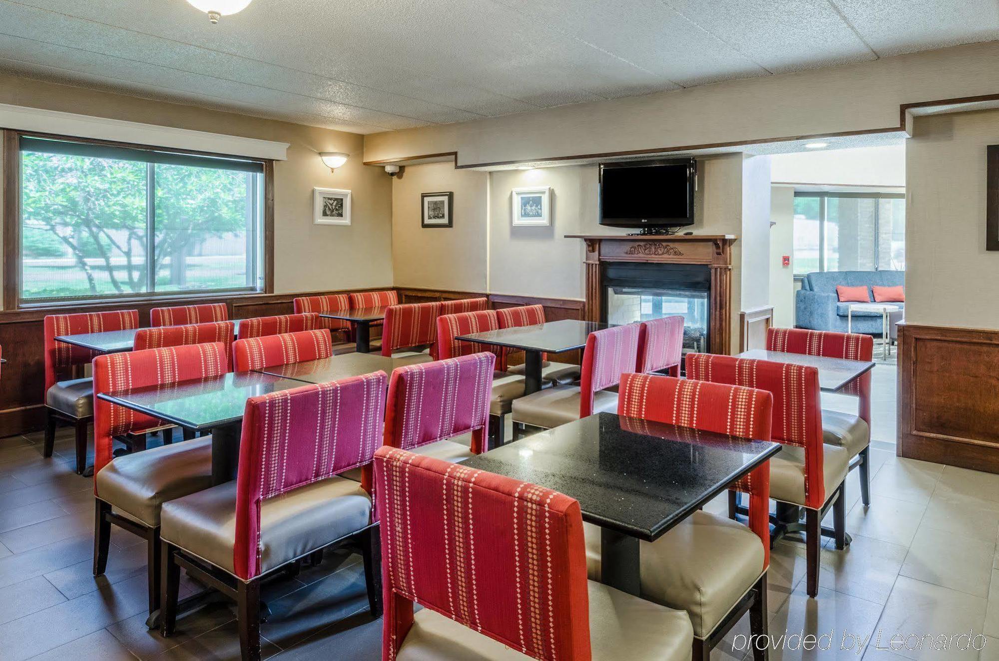 Comfort & 3* West Springfield